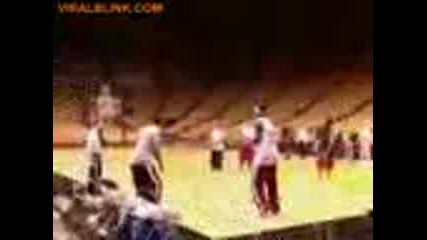 Lebron James Shoot Far Away