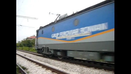 Влак на Бжк с локомотив 400367
