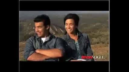 Joe and Demi :*