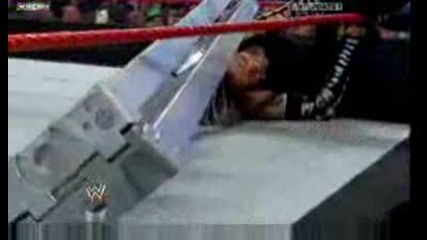 Extreme Rules Edge vs Jeff Hardy Ladder Match 2/4
