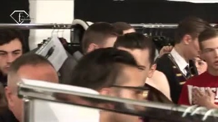 fashiontv Ftv.com - Milan Man F W 2009 - 10 - Moschino - Backstage 