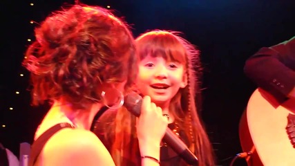 A Year Without Rain - Selena Gomez & The Scene unicef performance 