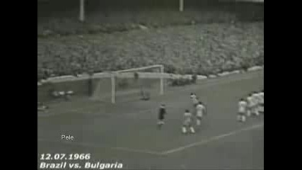 Pele and Garrincha vs Bulgaria - World Cup 1966