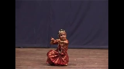 Индийска малка танцьорка