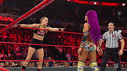 Sasha Banks & Bayley vs. Ronda Rousey & Natalya: Raw, Jan. 21, 2019 (Full Match)