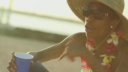 Wiz Khalifa - California [official Music Video]
