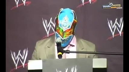Sin Cara (mistico) на Wwe пресконференция