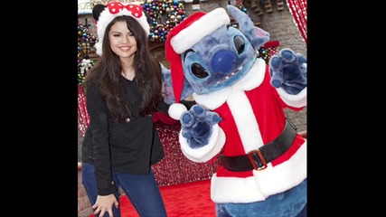 Merry Christmas !! Xoxo Selena Gomez