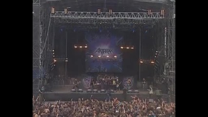 Anthrax ft.corey Taylor - Bring the Noise (live)