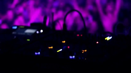 Morgan Page feat. Angela Mccluskey - In the Air ( Official Music Video )