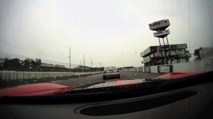 Dodge Viper Показва На какво Е Способен 