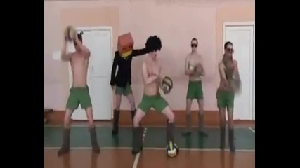 Руска Пародия на песента lmfao - Sexy and i know i