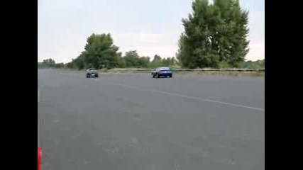 Renault Clio Наказва Pontiac
