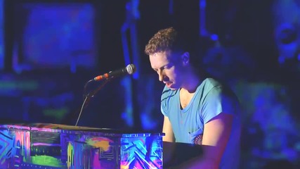 Coldplay - ( You Gotta ) Fight for Your Right ( To Party) - Live - Tribute to M C A