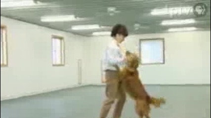 Танцуващи Куче - Линда фарр на танго Партньор