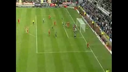 Ливърпул Отнесе С 5 - 1 Нюкасъл