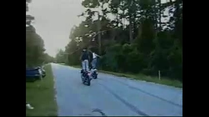 Motorcycle Crashes !