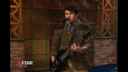 Jonas Brothers - Shelf-Tonight Show (11 - 24 - 08)