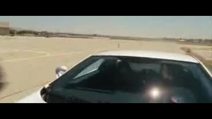 Жените Са По - Разумните Шофьори!? 
