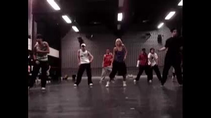 Ilonas class Into ya - Jesse Mccartney 