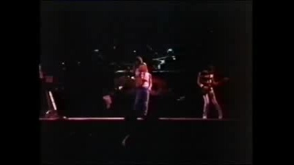Foreigner -- Waiting For A Girl Like You