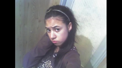 nai sladkato momi4e :p 
