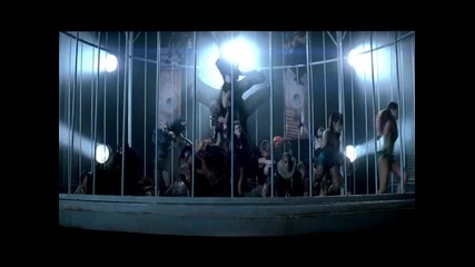 Miley Cyrus - Cant Be Tamed