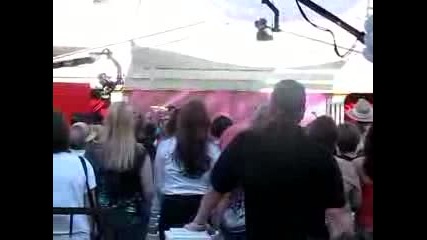 Jessica Simpson Live In Las Vegas On The View