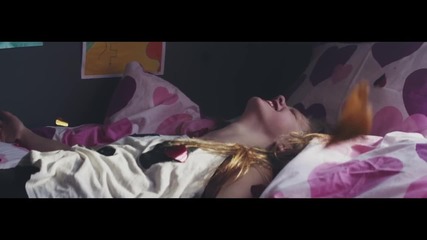 Mnek, Zara Larsson - Never Forget You