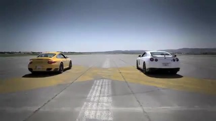 2013 Nissan Gtr vs 2011 Porsche 911 Turbo S Drag Race(gtr killer)