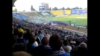 Само Левски
