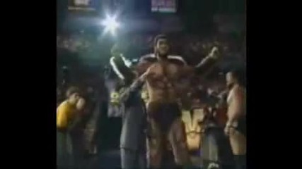 Wwe дебютът на Гигант Гонзалез в мелето