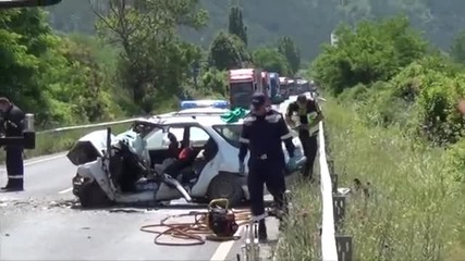 Кадри от Е79 край Благоевград, където на 06.06.2015 пак стана тежка катастрофа.