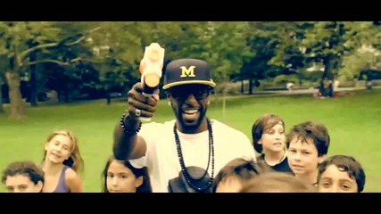 Yonas - Pumped Up Kicks (official Video)