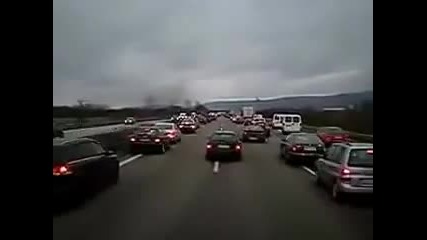 Как се прави коридор за 911 на магистрала
