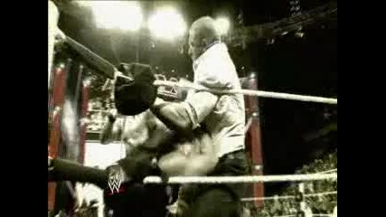 Triple H обявява война на The Shield & Evolution на Extreme Rules - Wwe Smackdown - 18/4/14