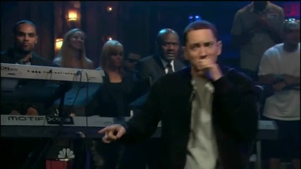 Eminem & The Roots - Wont Back Down ( Jimmy Fallon Live )