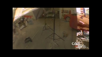 Хубаво момиче и хубава кола {hq}