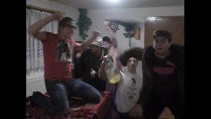 Harlem Shake У назе