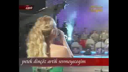 Petek Dincoz - Artik Sevmeyecegim