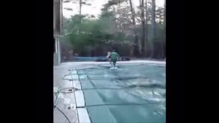 Бягане по закрит басейн 