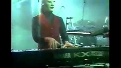 Belinda Carlisle - Heaven Is A Place On Earth (live 87) 