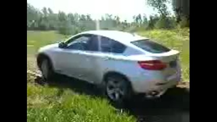 Bmw X6 in mud