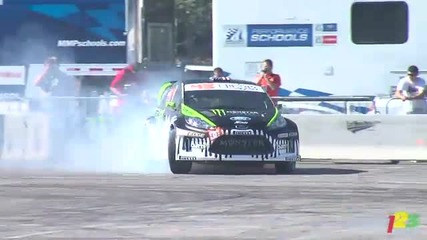 Ken Block Drifting Sema 2010 