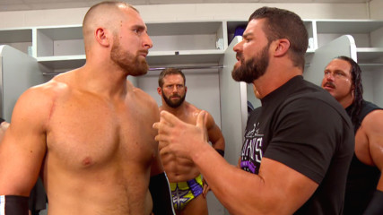 Bobby Roode stands up to Mojo Rawley: Raw, July 30, 2018