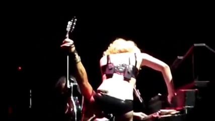 Lady Gaga: Monster Ball 2.0 Dvd (part 6/13) You & I / Playing Piano With Tongue & Feet 