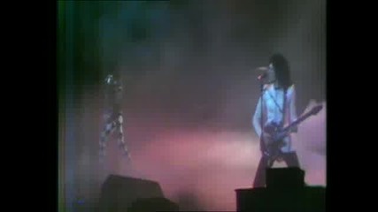 Queen - We will rock you [fast live vers]