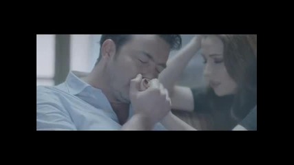 Yonca Lodi - Edebiyat