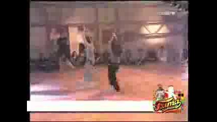 Kike Y Vicky - Fama A Bailar
