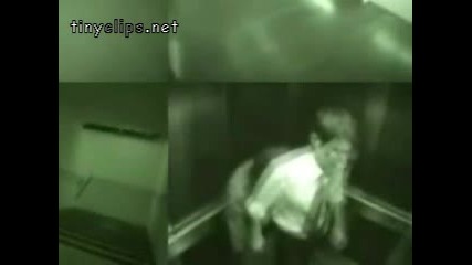 Заснет дух на баба в асансьор